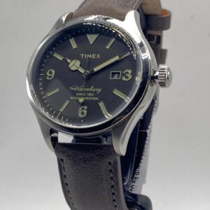 Outlet –40 %! Orologio Timex TW2P75000 Waterbury, cassa 40 mm, quarzo, Indiglo, datario, cinturino pelle marrone. Stile classico a prezzo conveniente.